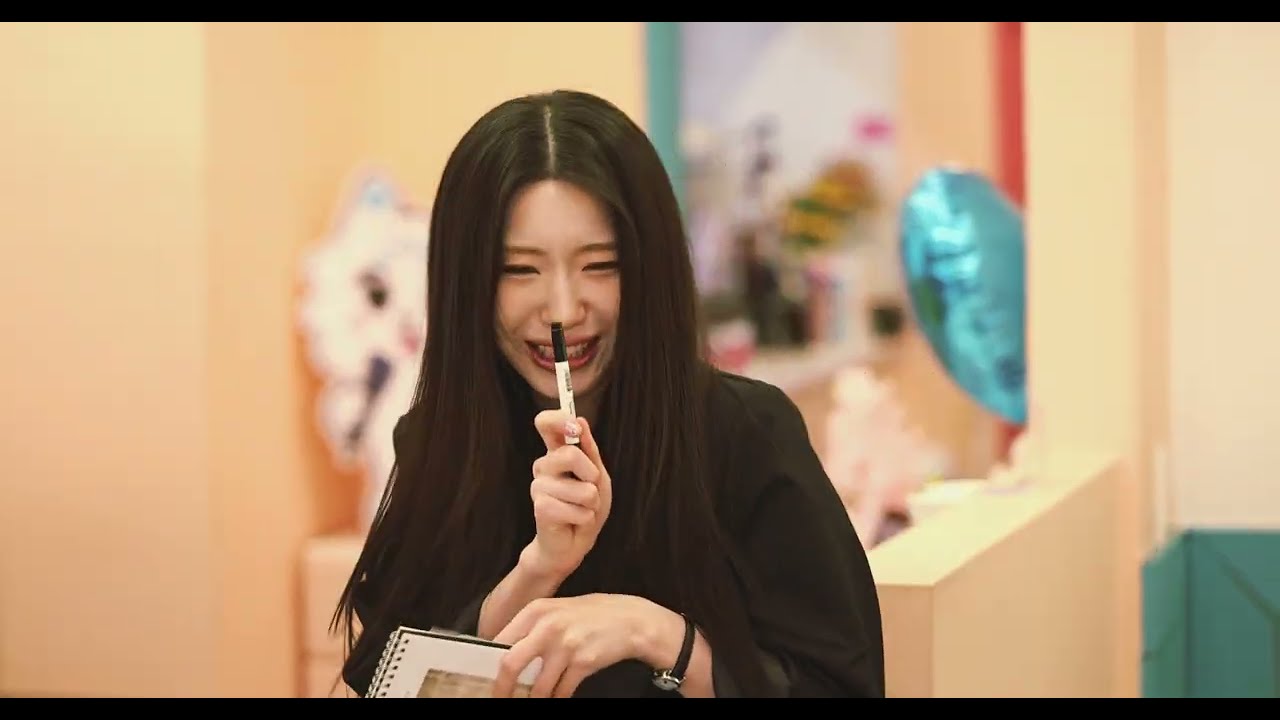 260317 로켓펀치 수윤 생일 기념카페 - 북극토끼 여행 사무실 4K60P