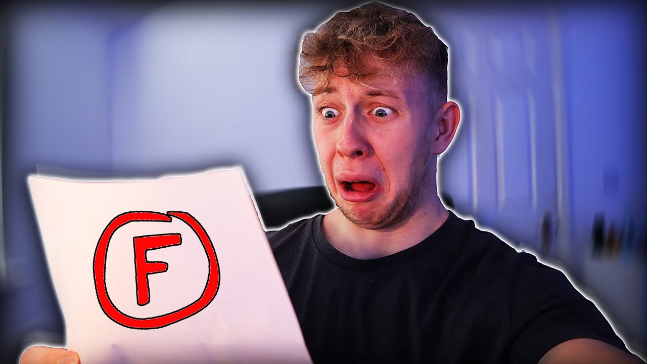 OPENING MY A LEVEL RESULTS 2022 *LIVE REACTION*