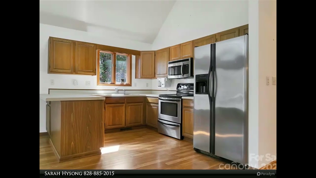 Connestee Falls Realty - 3814 Connestee Trail