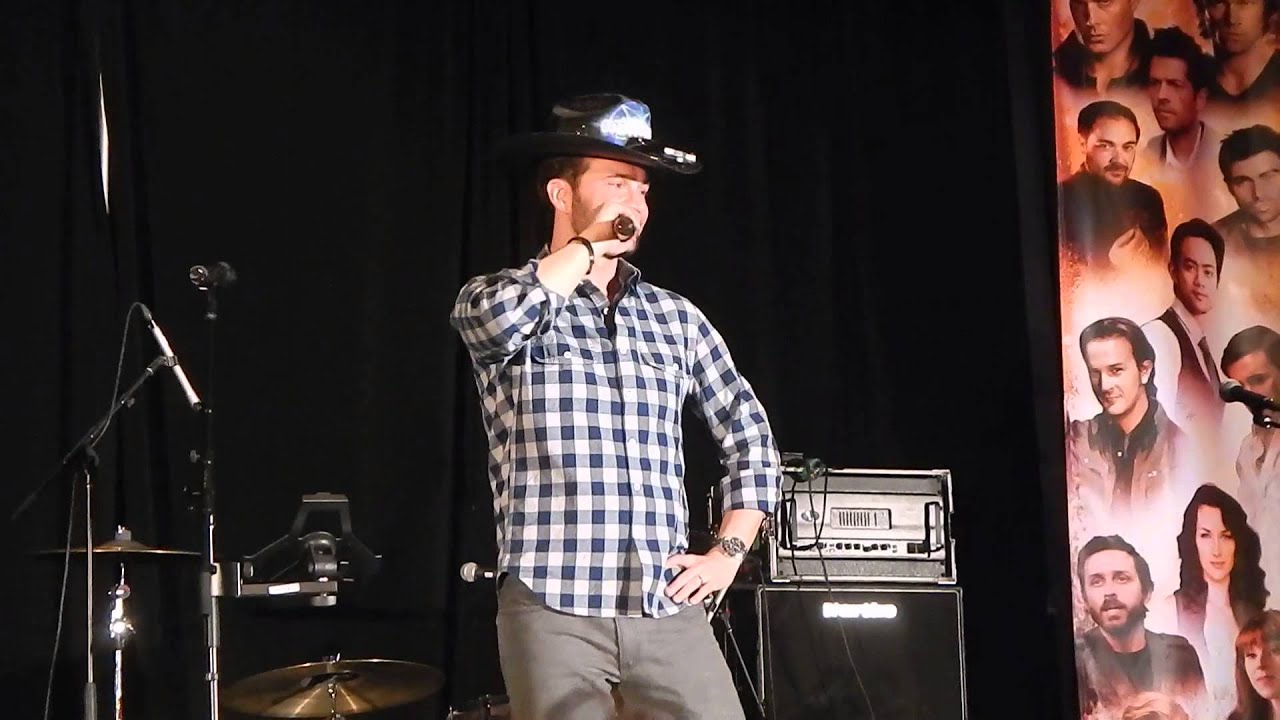 Gil McKinney talking about his Impala - Supernatural Torcon 2015