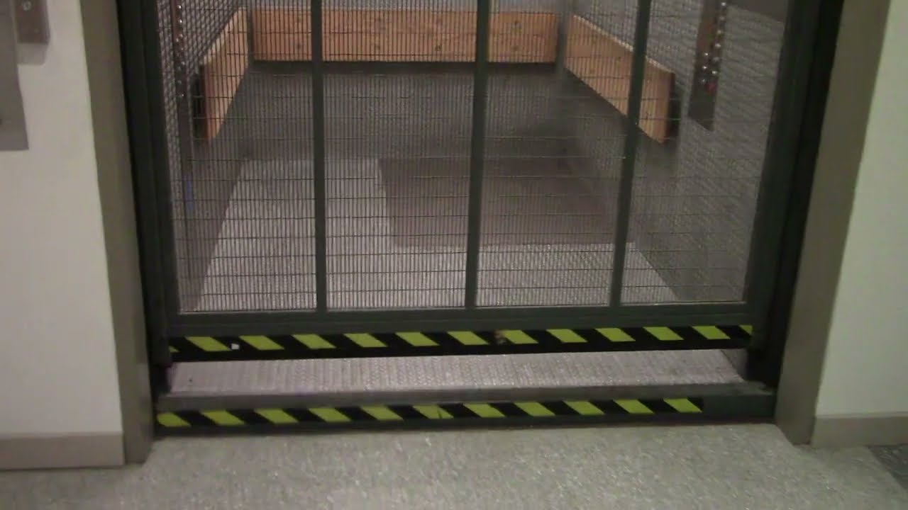 Unknown Traction Freight Elevator - Goodwin Hall - Virginia Tech - Blacksburg, VA | ECFE