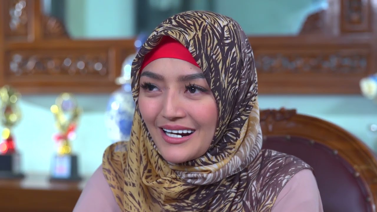 Wanita Perindu Surga - Episode 1 (Part 1)