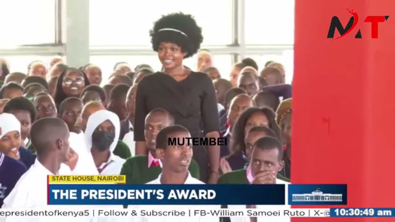 RUTO ADDRESSING YOUTHS IN STATE HOUSE AS HE AWARD THEM!!!
