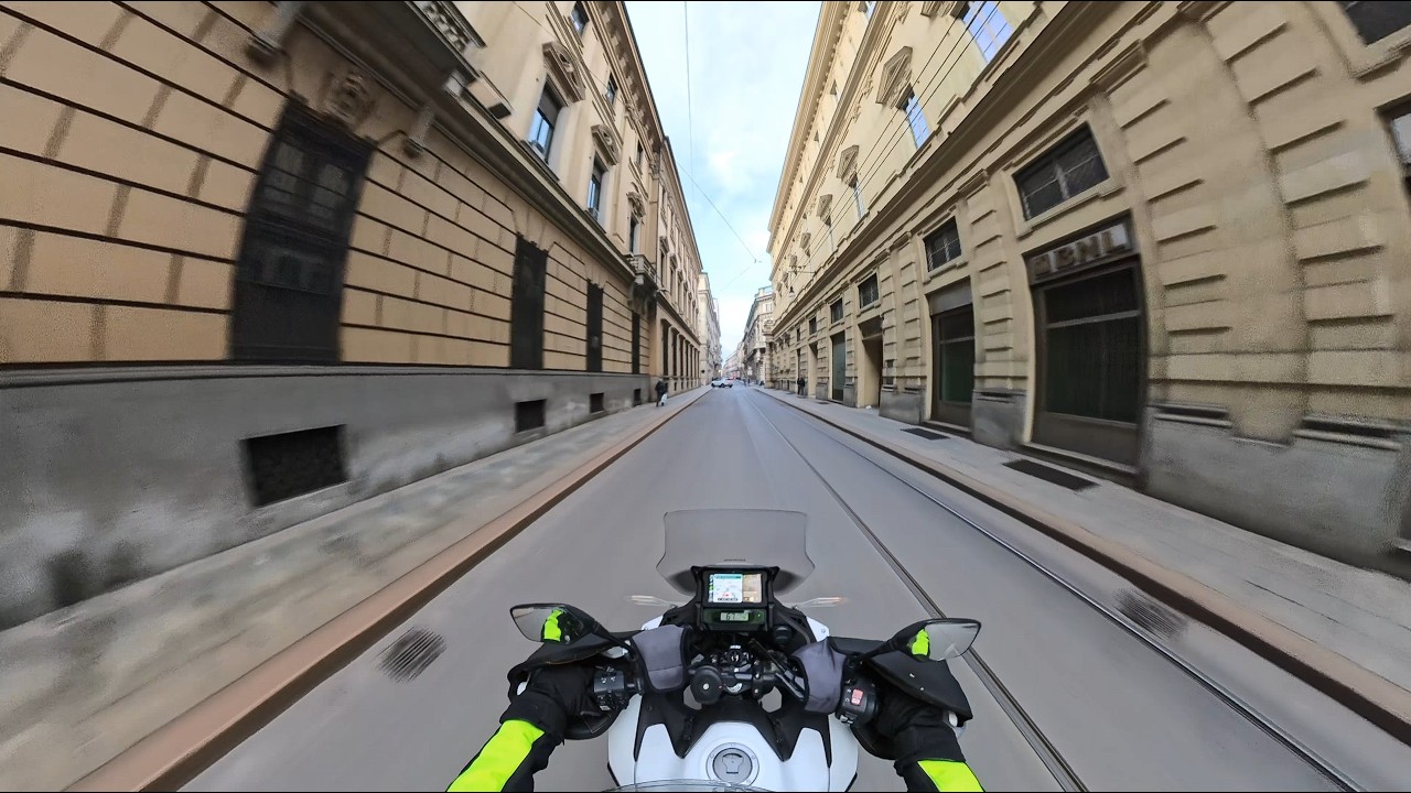 Insta360 X4 Air - Honda NT1100 dct - Testing helmet mount - Internal mic