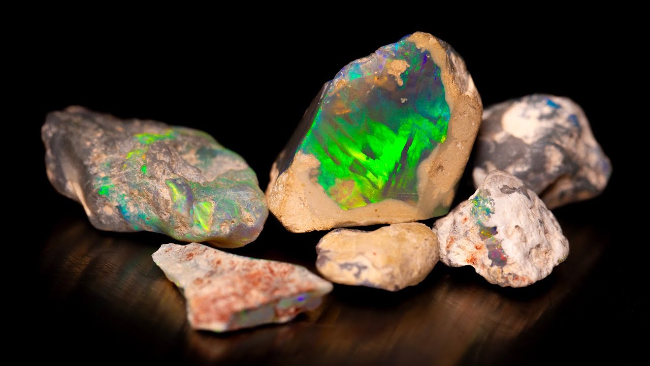 SCRIPT PATTERN ROUGH OPAL CUT LIVE