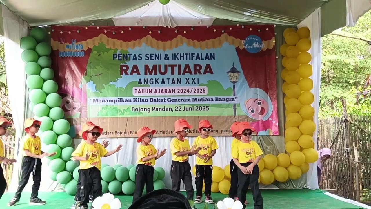 TARI KREASI BANANA CHA-CHA KELAS A