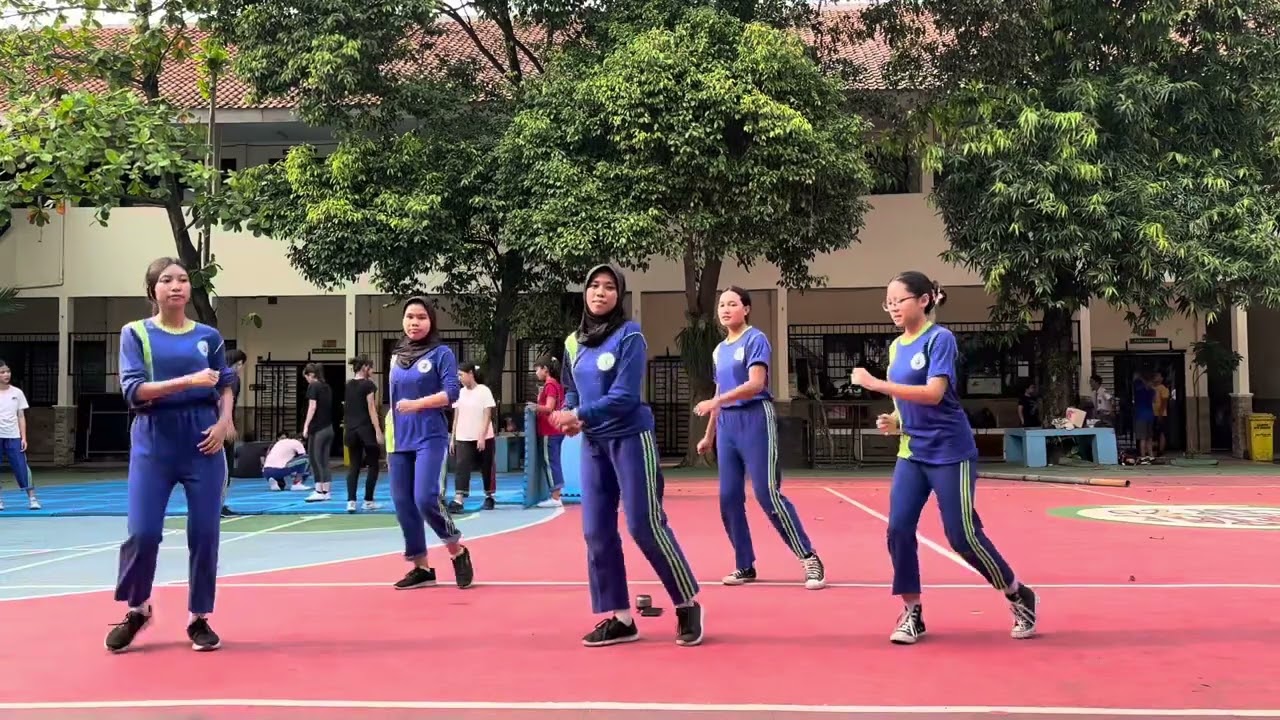 Senam Kreasi Kamu Cantik Kamu Baik - Lyla - Komang Rimex