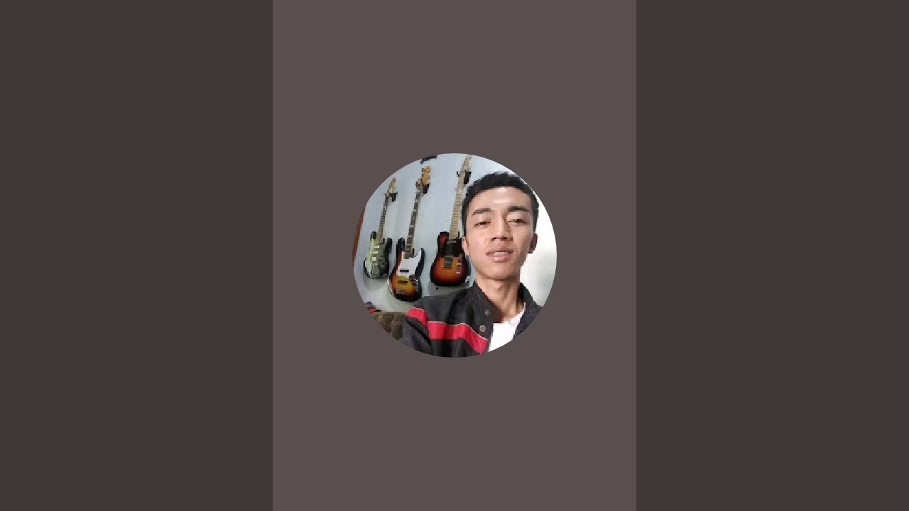 Aris Oel  sedang live sekarang!