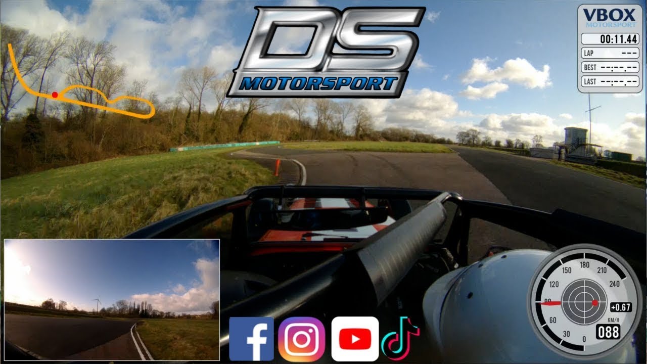 Caterham Academy at Curborough Sprint Circuit perfect racing line | Tuition training progression.