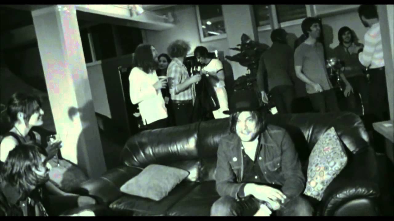 Lord Don't Slow Me Down Documentary - Bands Commentary Part 3