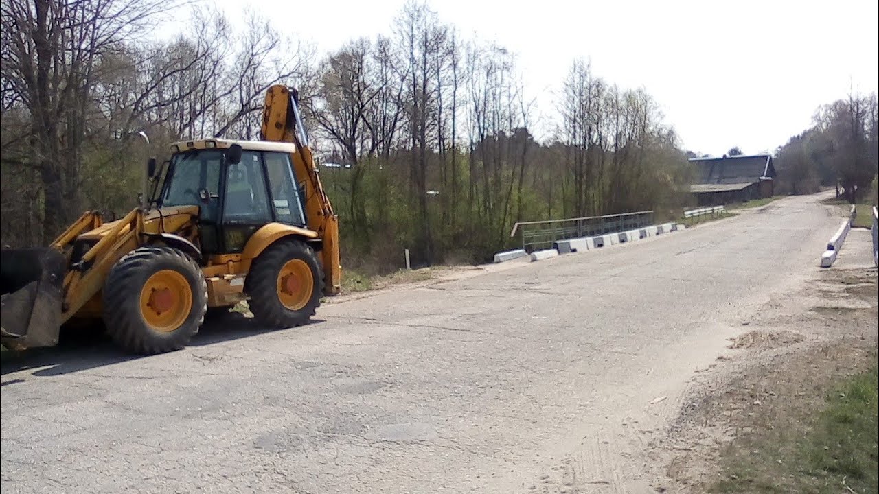 Замена датчика температуры двигателя #JCB4CX. #Replacing the temperature sensor