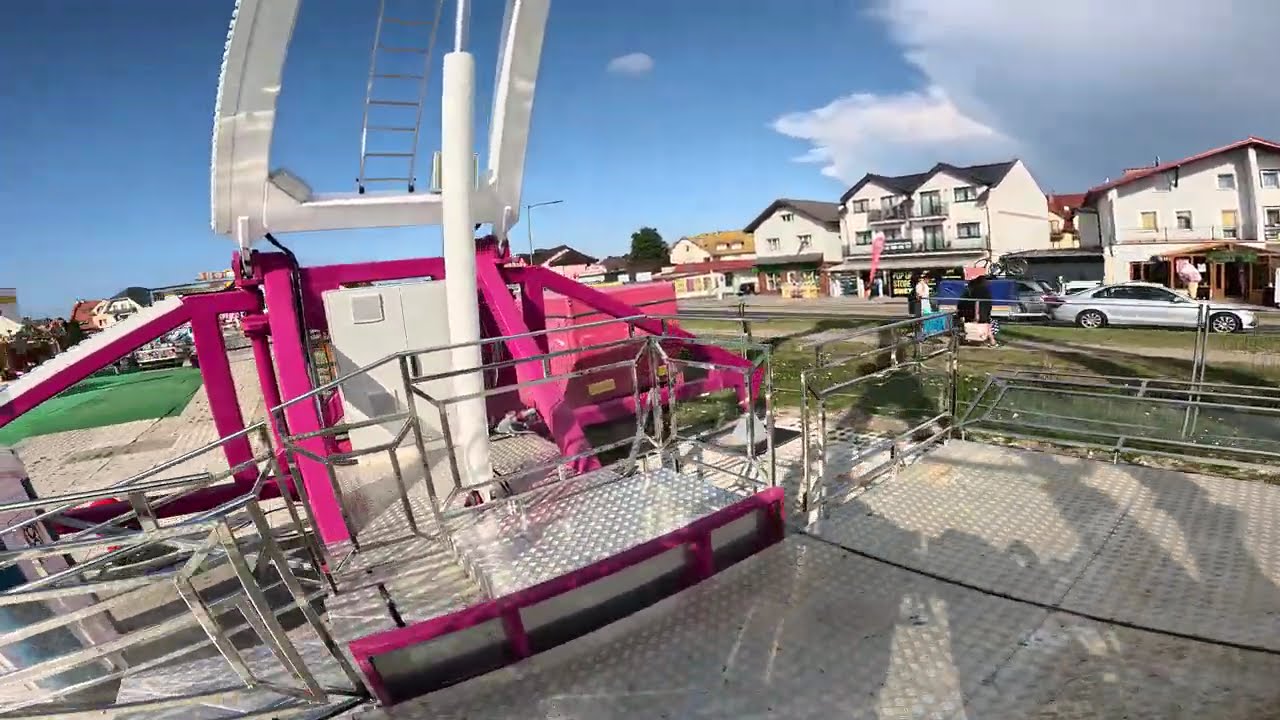 Lunapark Mirolandia - karuzela XXL Extreme on ride Dąbki 2025