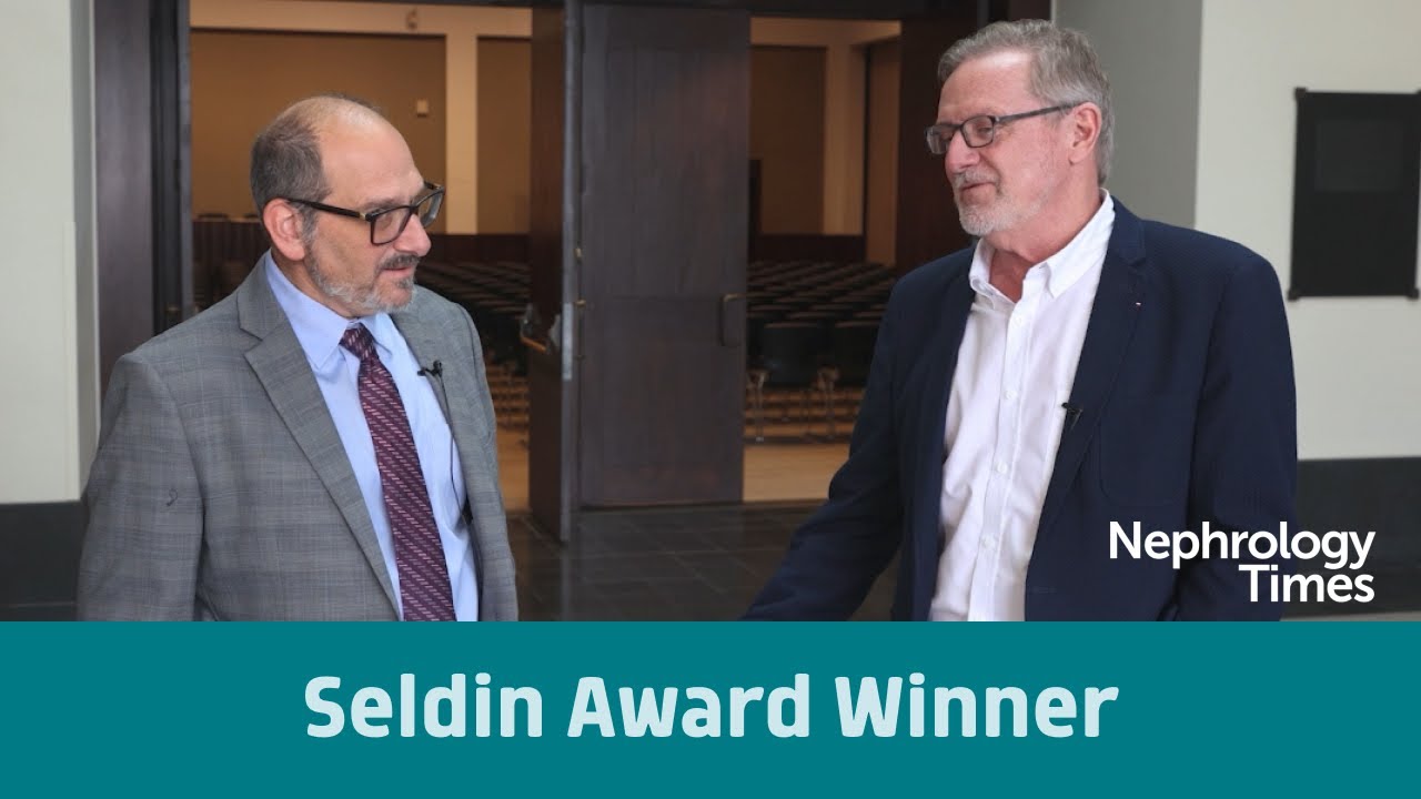 Seldin Award Winner Advocates Online Education