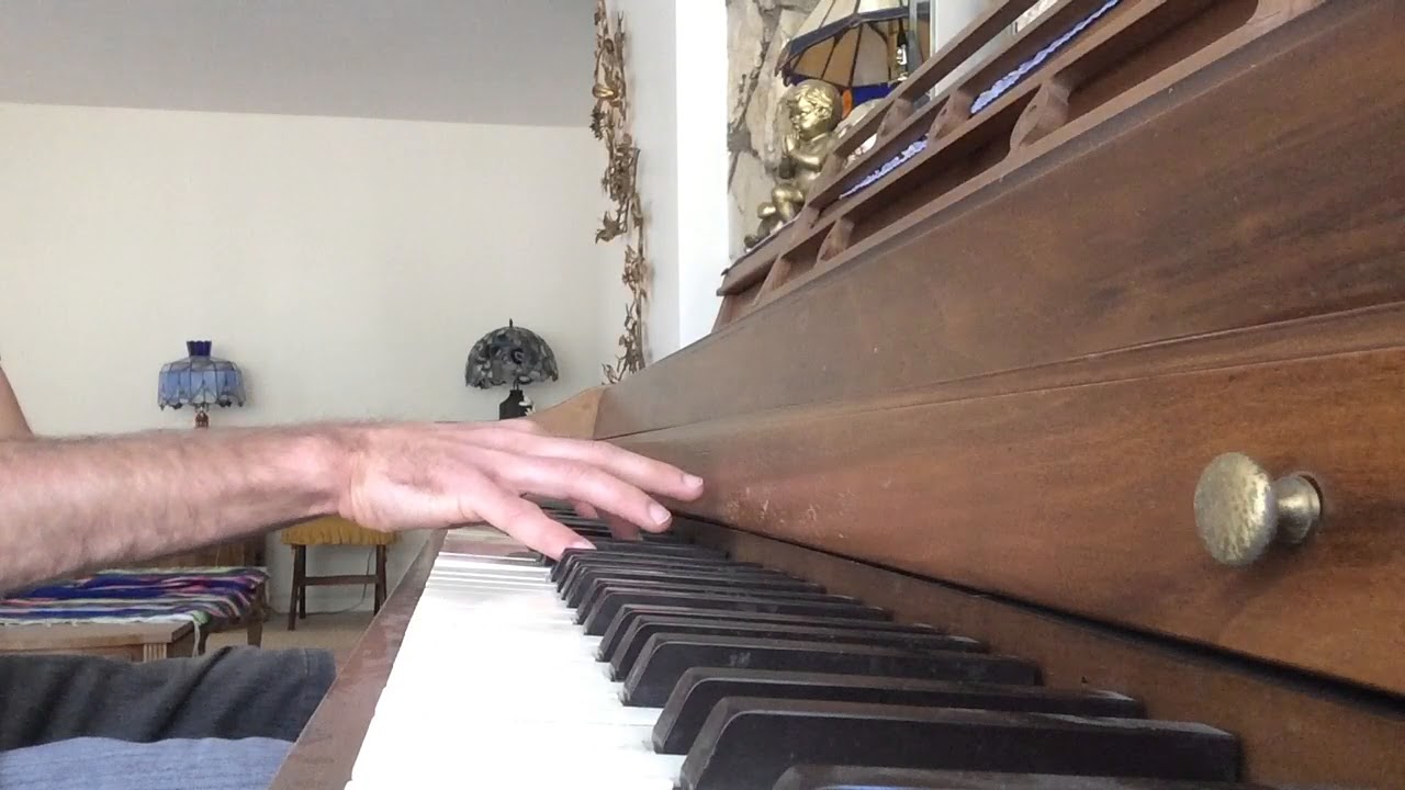 Timesplitters 2 Astrolander on Piano