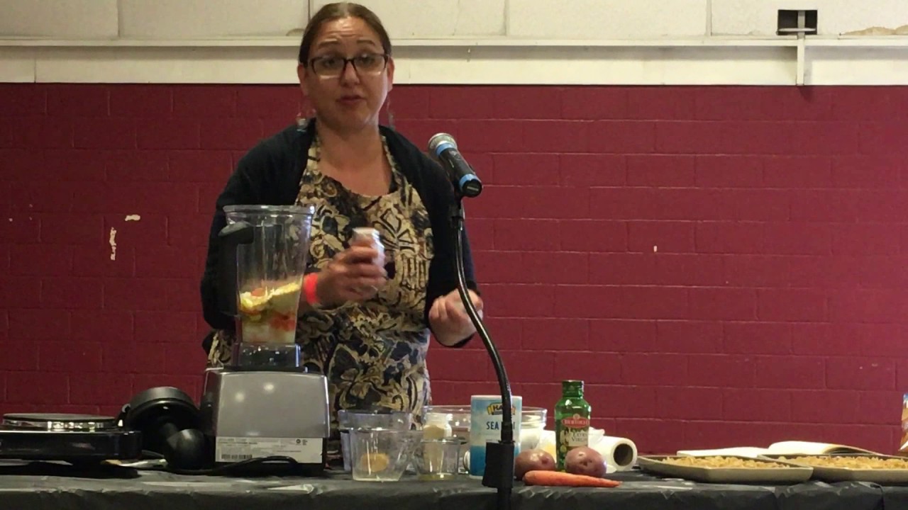 Glenda Funxta - Cooking at High Desert Hot Box.
