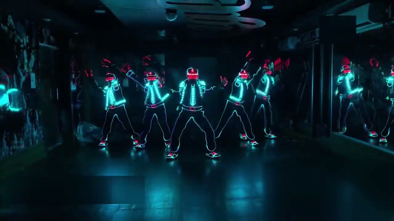 Training, hip dance in glow-in-the-dark costumes