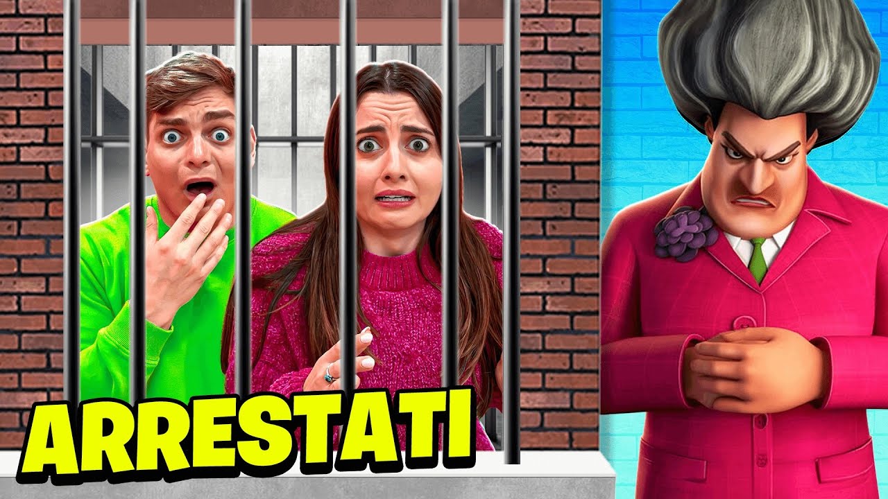 LA MAESTRA PAZZA CI HA CATTURATO su Scary Teacher! 😱