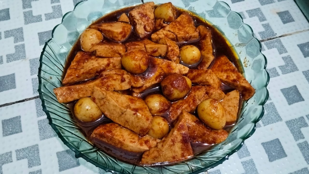 Tahu susu dimasak semur campur telur puyuh rasanya enak banget ‼️ Semur tahu telur puyuh