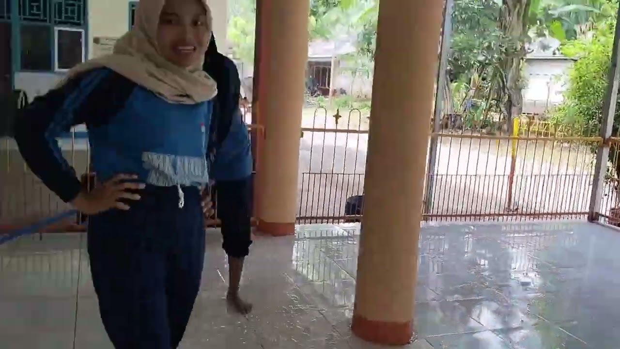 Tugas PP membersihkan masjid/mushola XTO6
