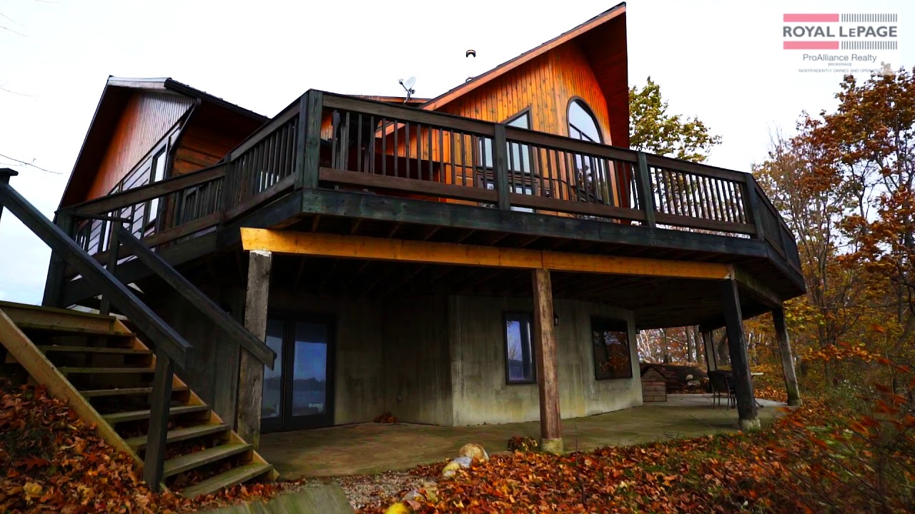 1843 HWY 95 Wolfe Island, For Sale