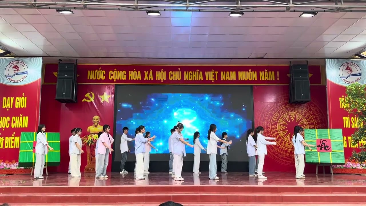 Vũ điệu thanh xuân 11A5