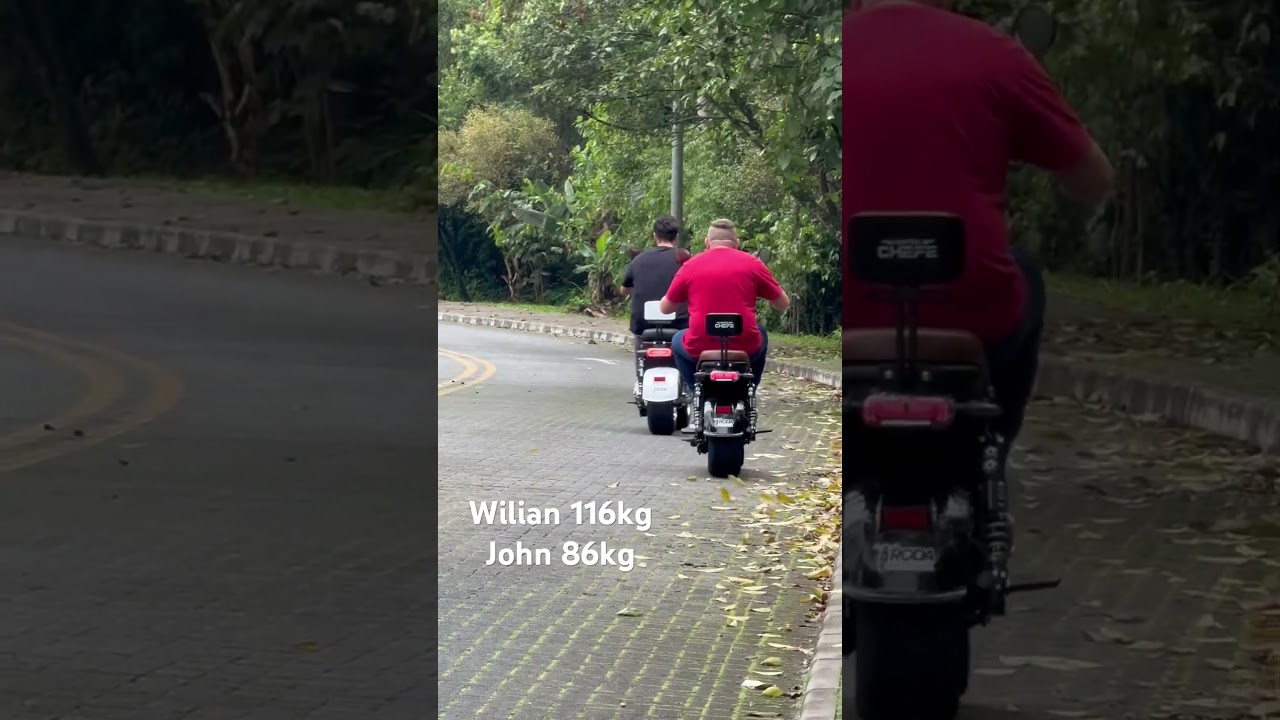 TESTE DE ACELERA&Ccedil;&Atilde;O SCOOTER MOTO CHEFE X12 VS R15 (peso de condutor bem diferente)