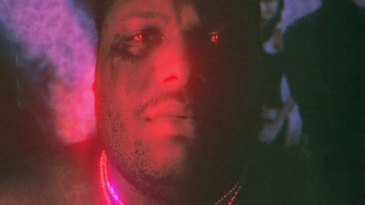 AUGUST 08 - Hobosexual (Official Visualizer)