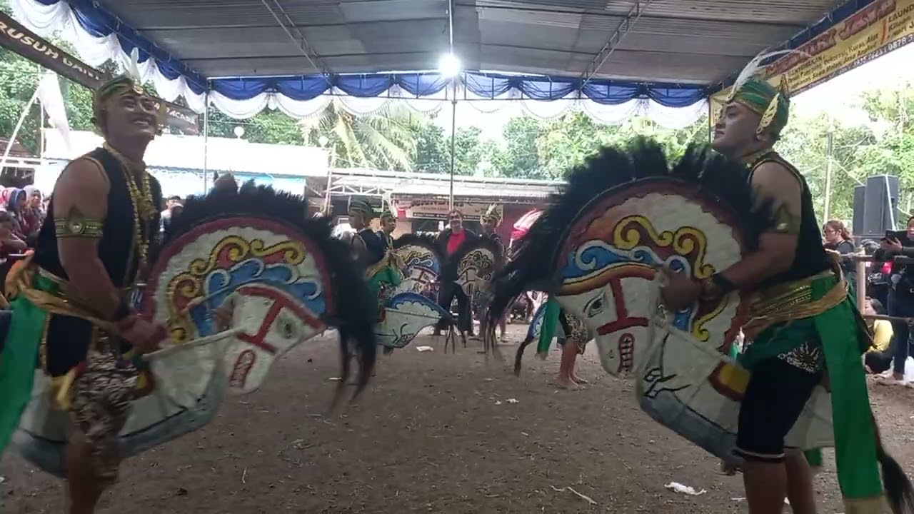 Jathilan Sekar Kencono babak4 #jathilan #short #sekarkencono #kesenianjathilan