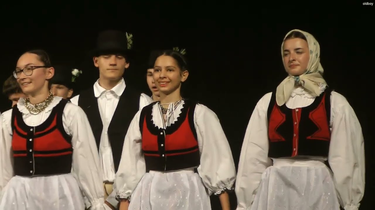 Csali Gyermek Néptáncegyüttes, Somorja, Szlovákia - Táncok Nyárádmentéről