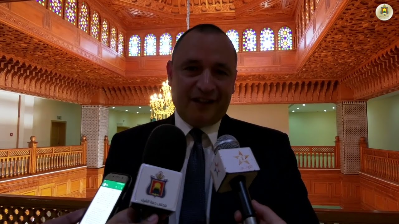 مجلس جهة الشرق يوقع اتفاقيتي شراكة مع وزارة الصناعة و التجارة لاحداث مناطق الاستقبال الصناعي و الاسو