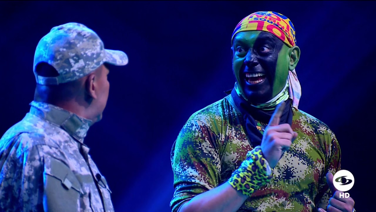 Los Siameses - Micolta, un soldado con esp&iacute;ritu parrandero...