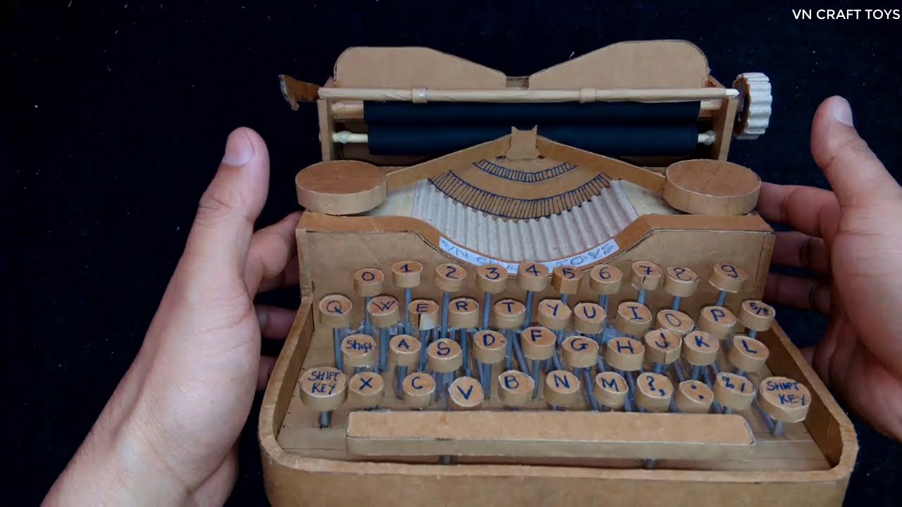 How to make a Typewriter from cardboard