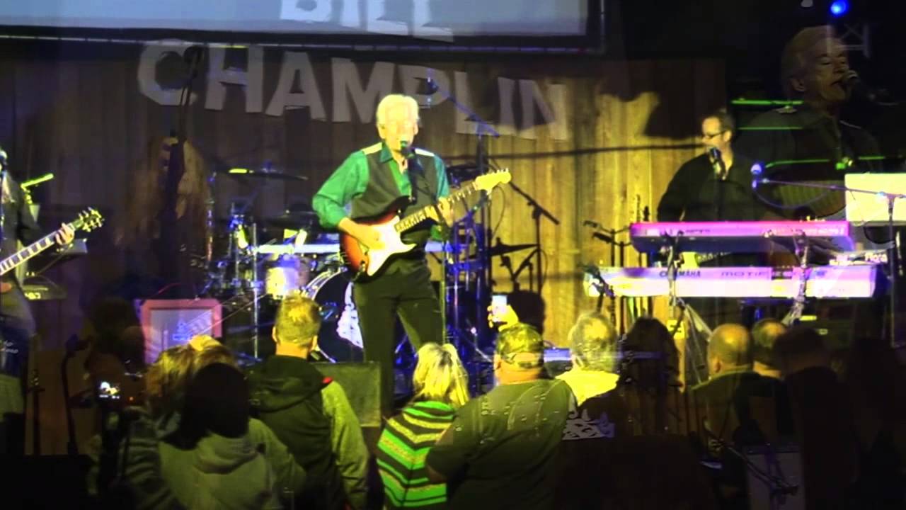 Bill Champlin enters the stage with White Rhino backing