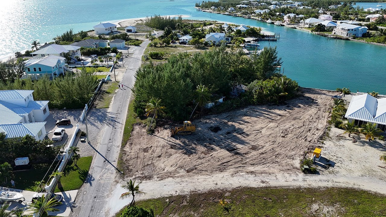 Galleon Bay Deep Water Canal Lot 36, Block 203, Windward Beach Drive, Treasure Cay, Abac0, Bahamas