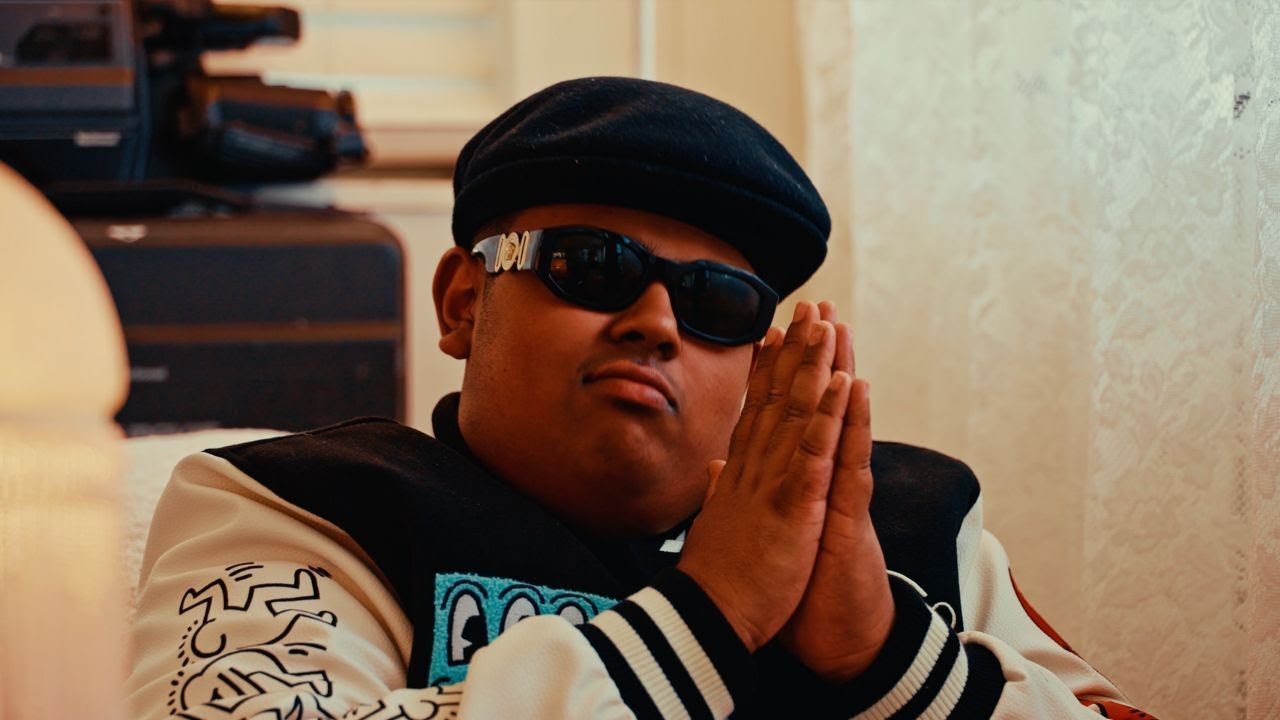 Dylan Billiondollars - ease yo mind (Official Video)