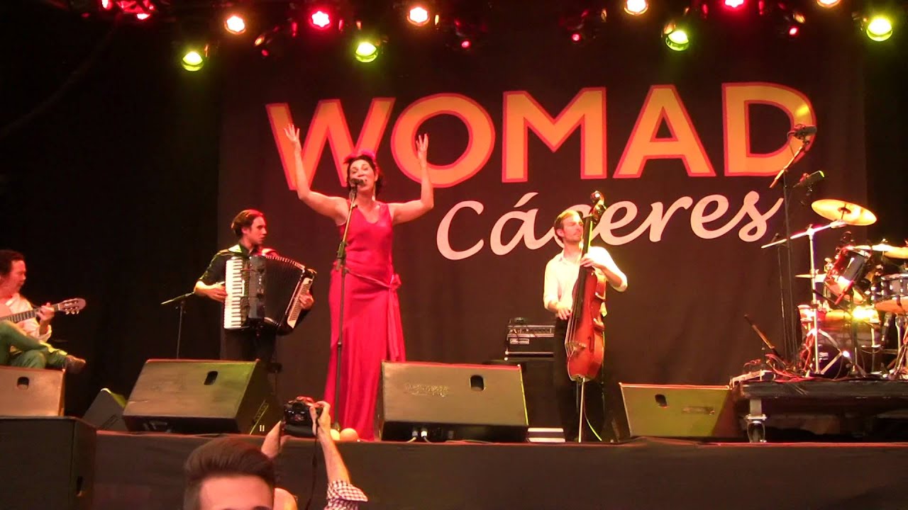 Sophia Charaï en Womad Cáceres 09/05/2014