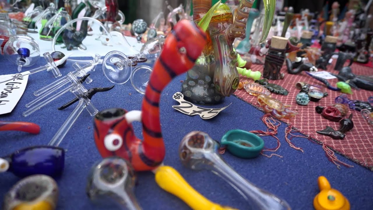 The 2014 Great Canadian Glass Gathering: Bongs, Pipes and Rigs