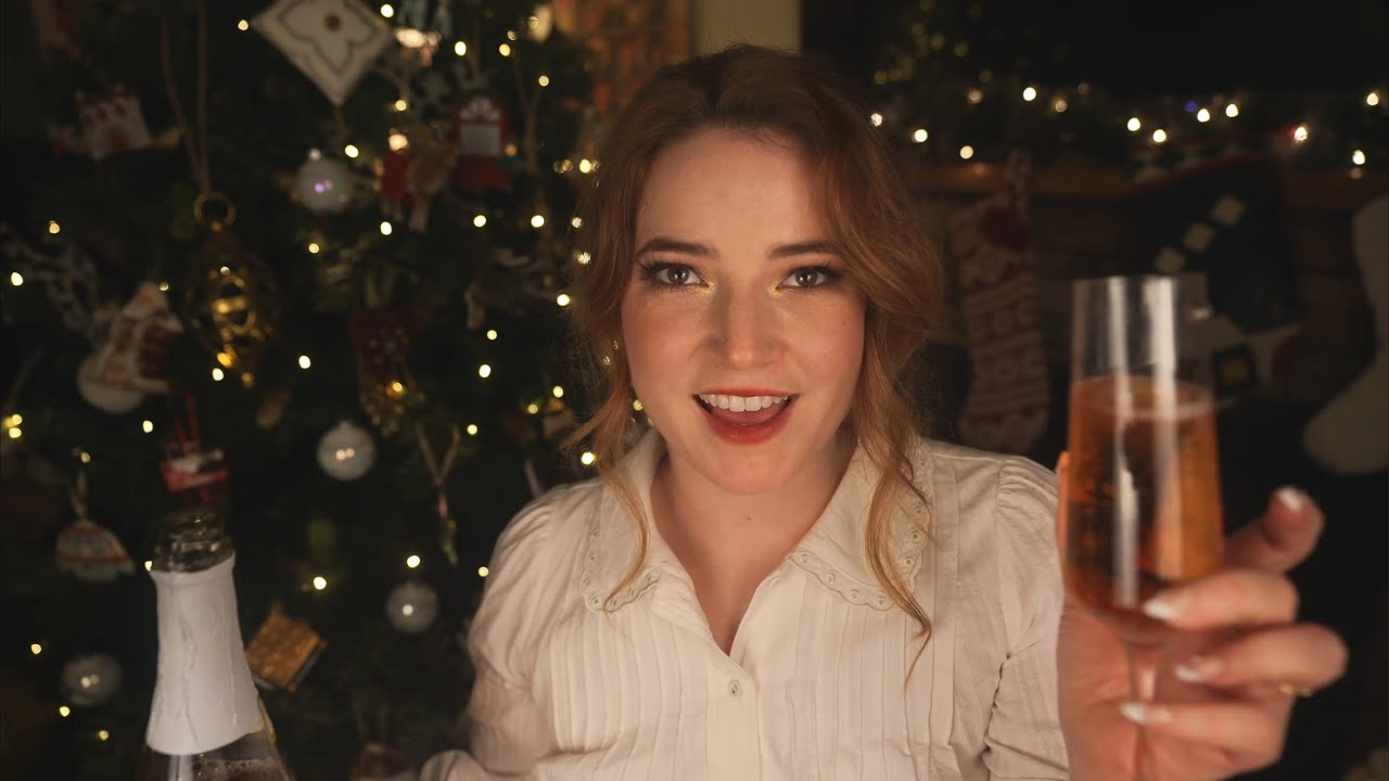 Вечеринка в канун Рождества в стиле ASMR (сплетни до ушей, музыка и разговоры издалека)