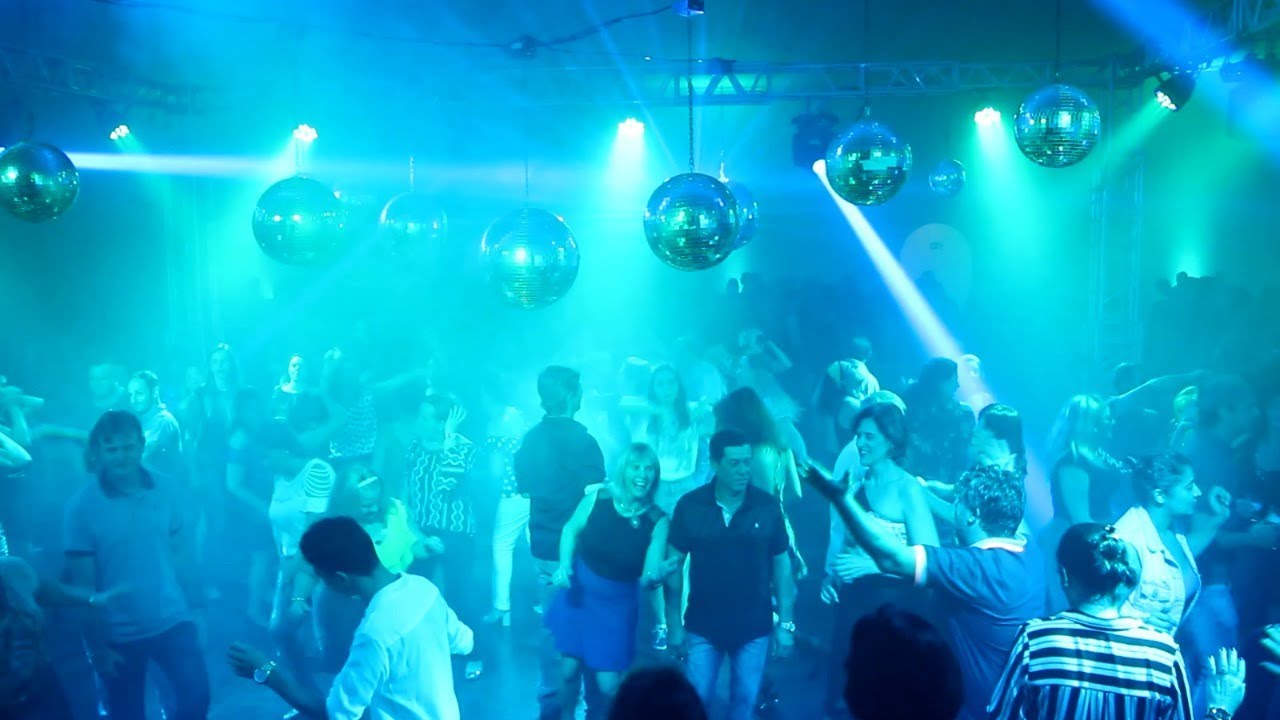 União Disco Clube: Evento se consagra e lota Clube União