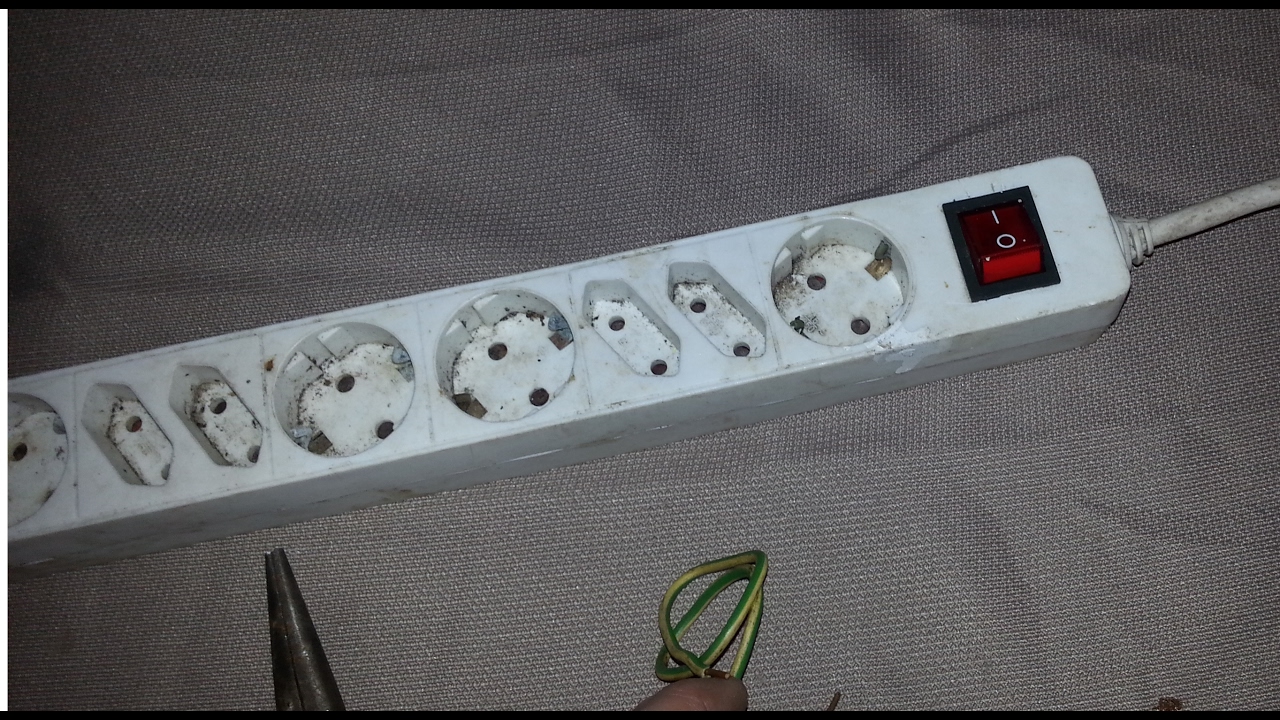 Reparar Regleta Electrica Base toma multiple (Interruptor estropeado)