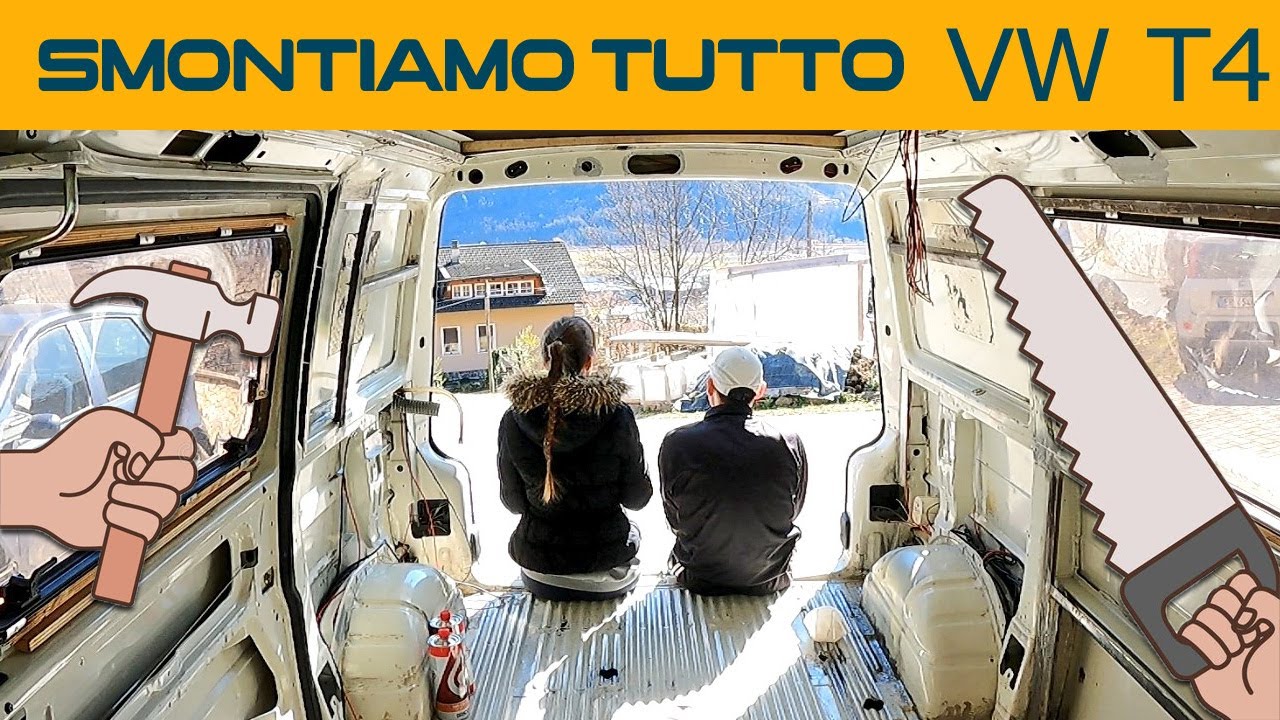 Abbiamo comprato un camper e l'abbiamo smontato ⚠️ Volkswagen T4 🔧 Camperizzazione fai da te