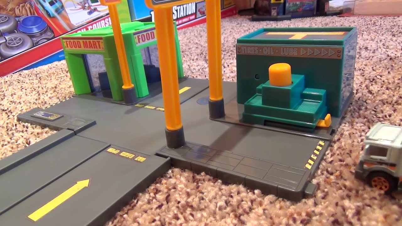 Matchbox Service Center Playset - Unboxing and Review