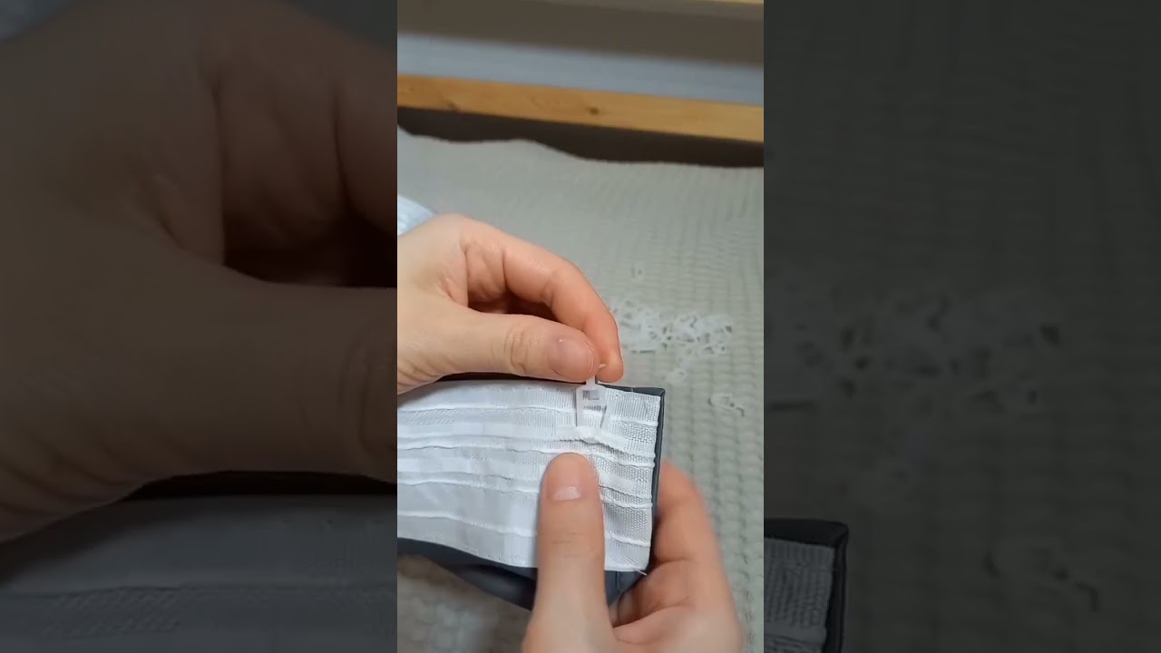 Как правильно закрепить крючки на шторной ленте👌