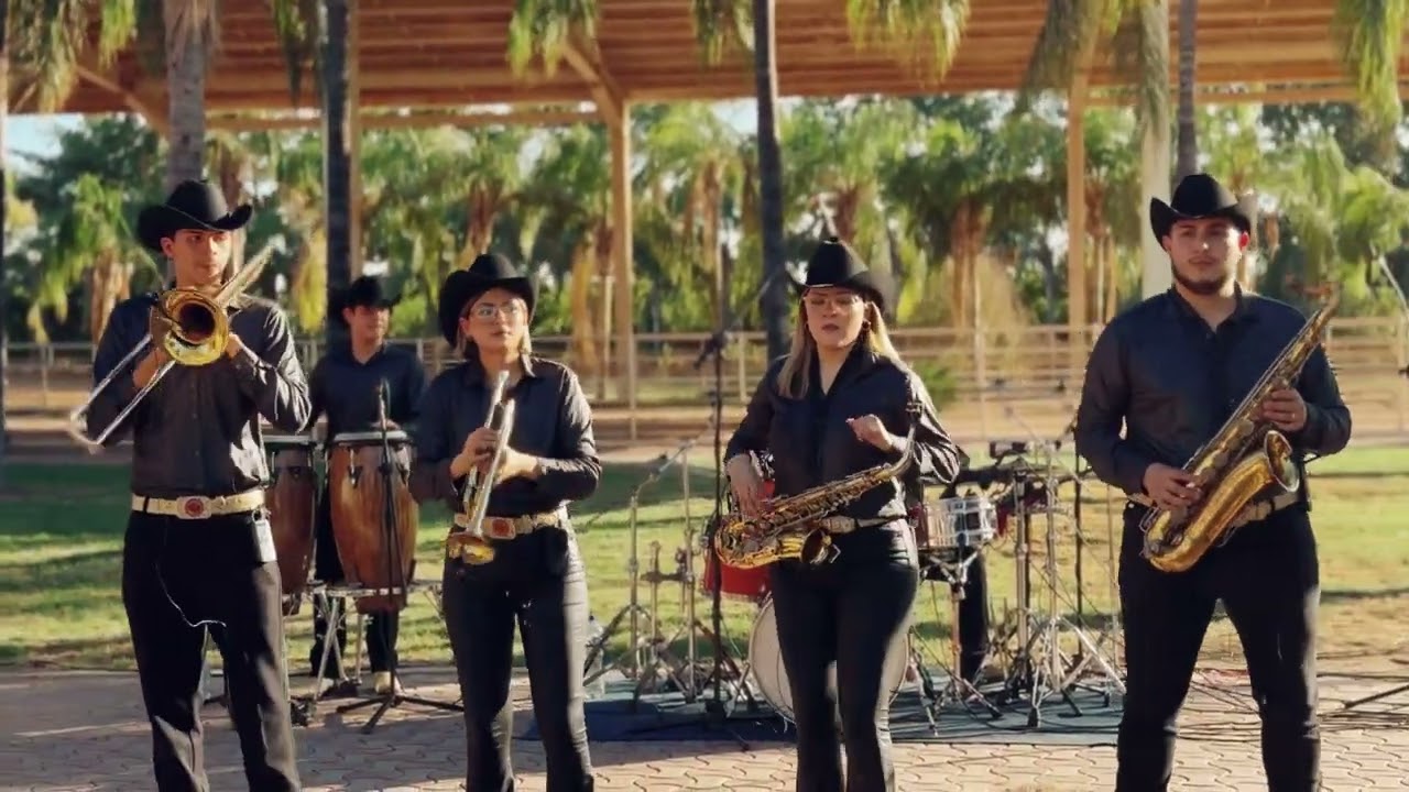 EN DONDE ESTÁ MI MORENA - GRUPO LA TROMBA EN VIVO