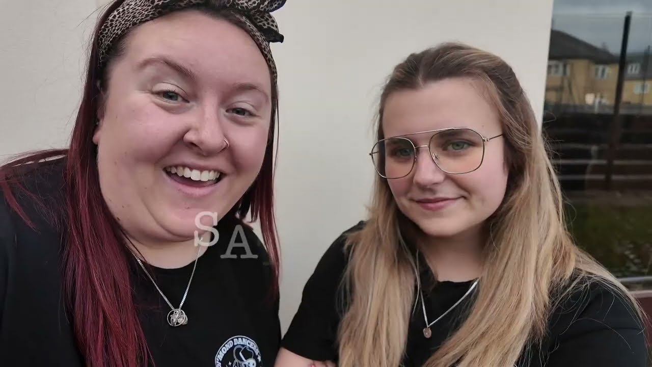 VLOG 🤠 Visiting family, line dance socials and preparing for Disney