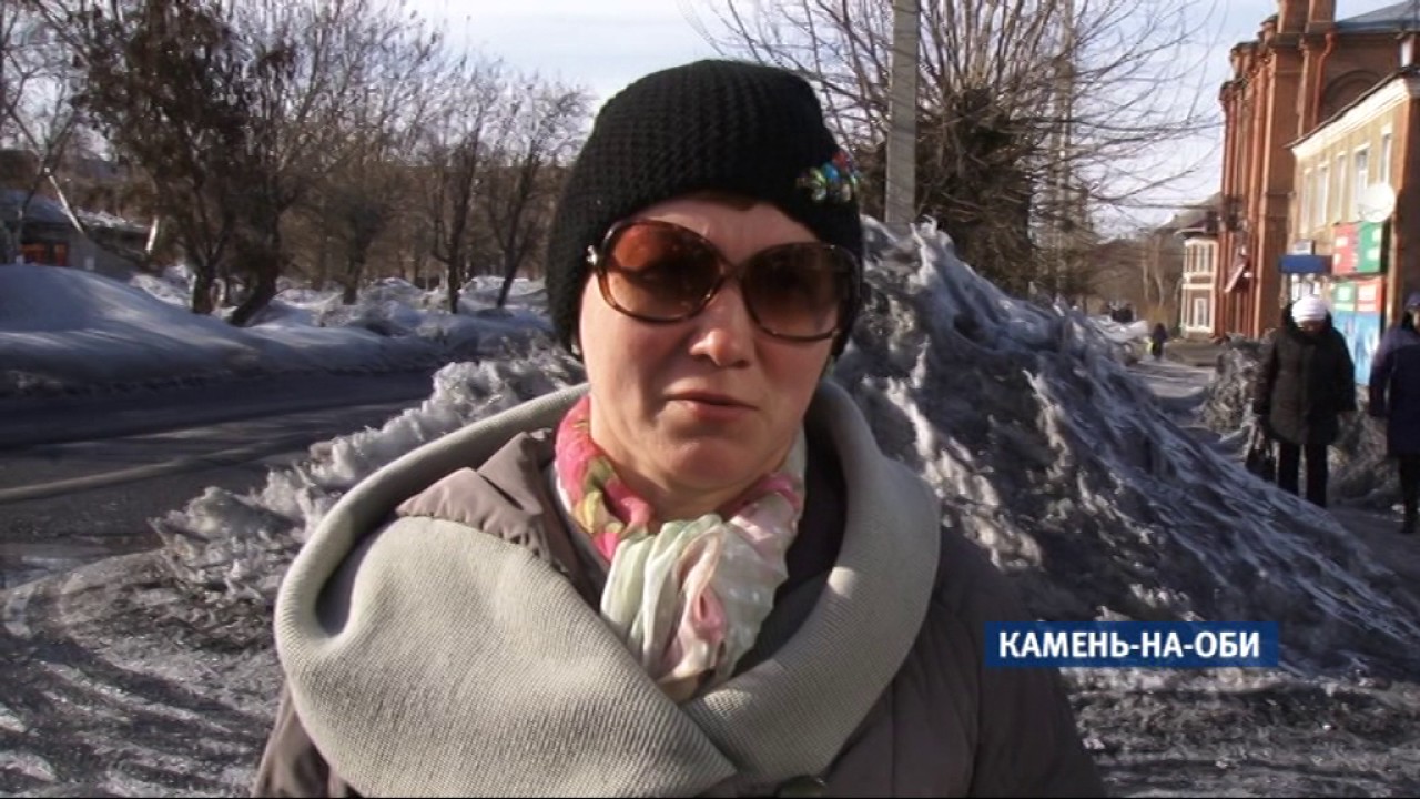 «Свободный микрофон»: хотят ли жители Камня-на-Оби уехать из края?