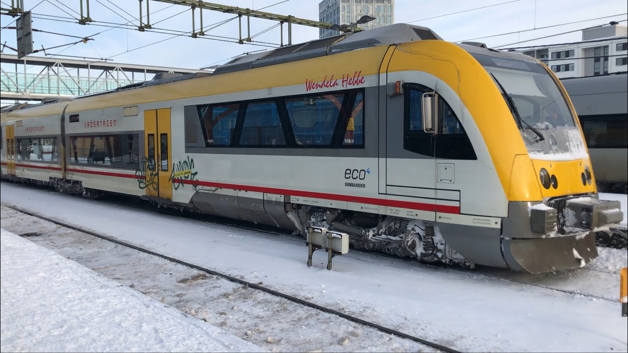 Tågresa. Värnamo - Halmstad med Krösatågen / Train Trip in Sweden.