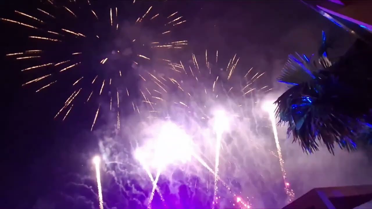 Solaire North Fireworks New Year's Eve to 2026