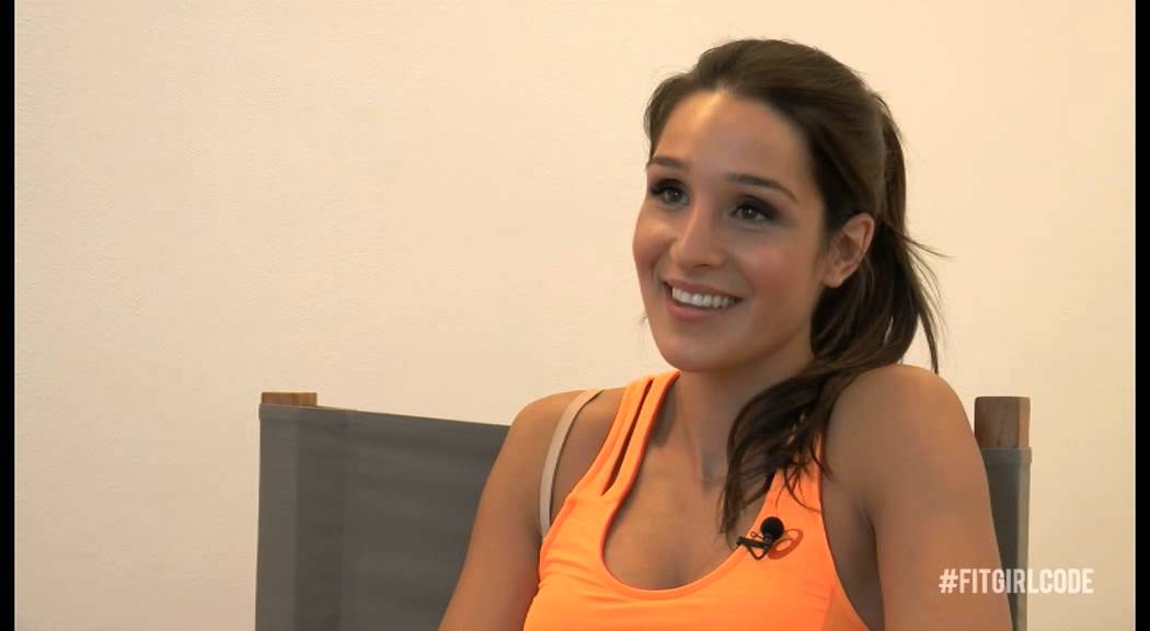 #FITGIRLCODE INTERVIEWS KAYLA ITSINES