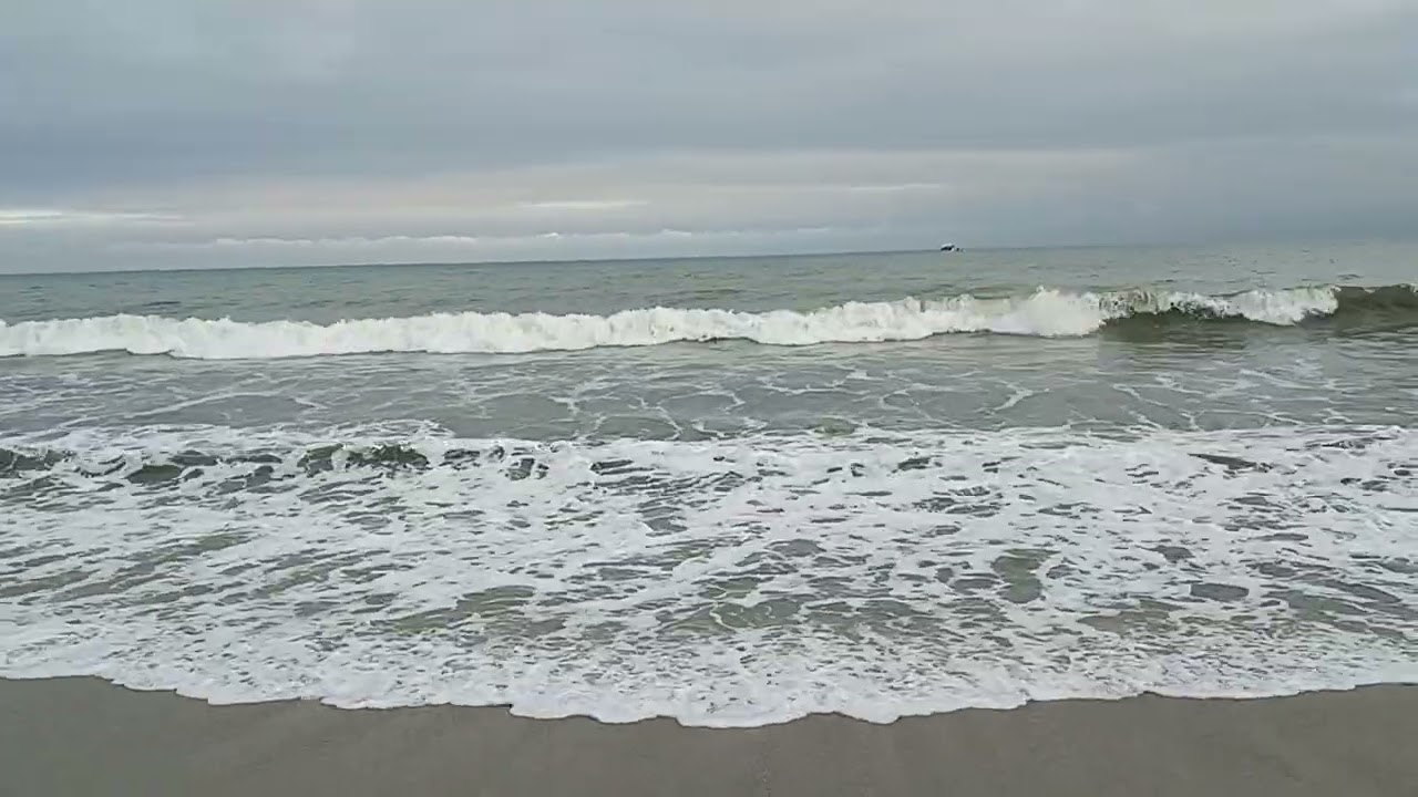 Winter Sea and Sky · Paralia Katerini, Greece | Aegean Waves (January 22, 2026)